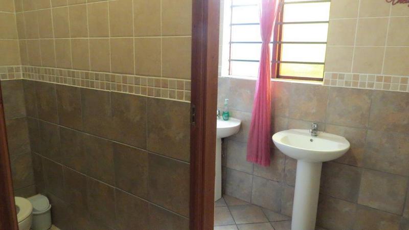 Commercial Property for Sale in Parow Western Cape